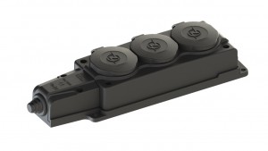 Колодка ОУ тройная 3гн. с загл. каучук 2P+PE 1x16A 220-240V  IP54 черн. 4103 757250, NE-AD (Турция)