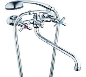 Смеситель для ванны G-LAUF QFR7-A722 с круглым пов. изл.,кер. (1/2") 180°,шар.переключе
